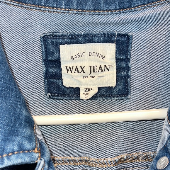 Wax Jean Women’s Button Down Cropped Blue Denim Jacket SZ 2XL - Picture 2 of 12